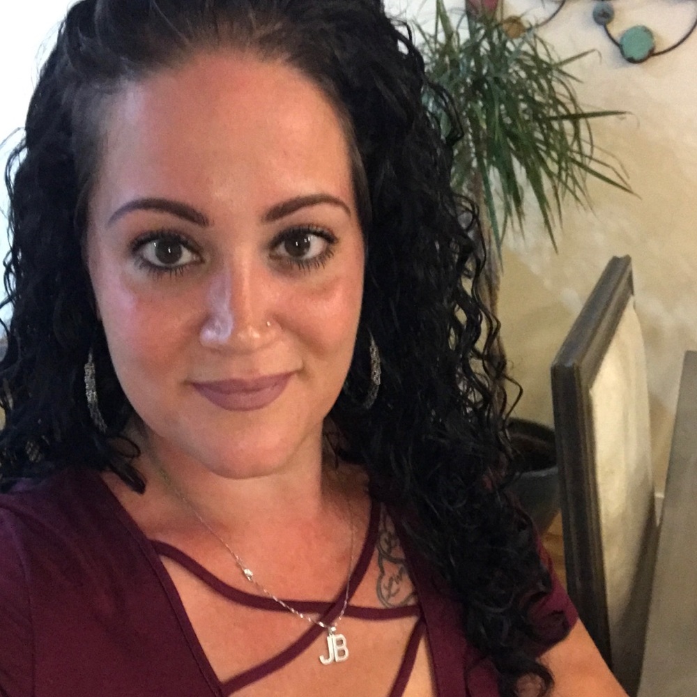 Meet your Posher, Jackie